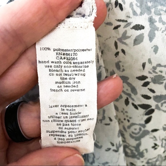 Pins & Needles Urban Outfitters Floral Sheer Long Sleeve Button Down Shirt Small - Picture 6 of 6